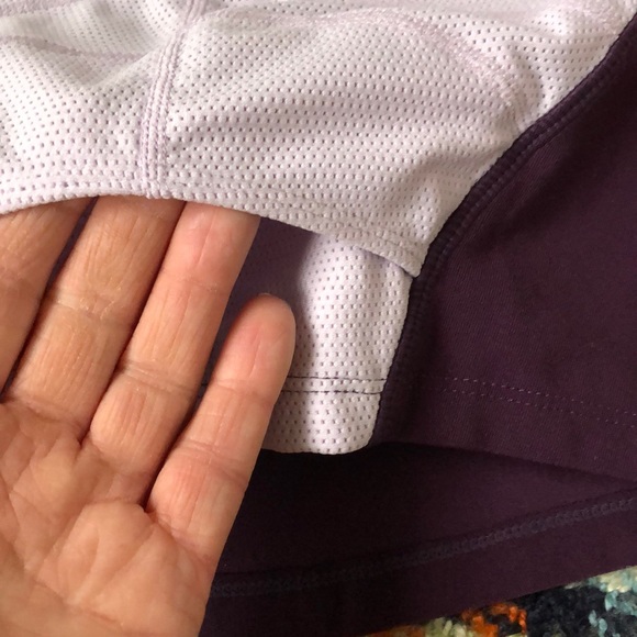 Nike Dry Fit Athletic Top - Picture 4 of 7